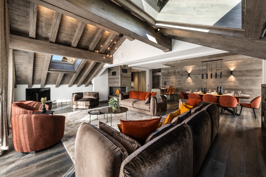 B20 | Exceptional duplex penthouse